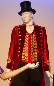 It's no secret hugh jackman has a great set of pipes. Hollywood Movie Costumes And Props The Greatest Showman Movie Costumes On Display