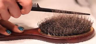 How To Clean Your Hair Brushes Hair Brush Clean Hairbrush Baking Soda Cleaning