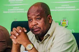 The other other day I told you BABA is a pragmatic politician who may not  have burned bridges with his former Rainbow allies and contacts. That is  what a forward looking and