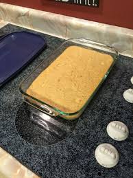 Easy Applesauce Dump Cake 2 Boxes Jiffy Yellow Cake Mix 2 Cups Unsweetened Applesauce 2 Honey Crisp App Baked Dishes Unsweetened Applesauce Yellow Cake Mixes