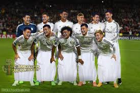 Последние твиты от real madrid players (@madrid_players). Breaking Real Madrid Players Will Wear This Special Jersey For El Classico According To Perez This Is The Only Way To Stop Lionel Messi Nutmegging You Troll Football
