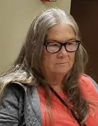 Aileen Lockhart's Instagram, Twitter & Facebook