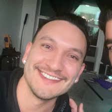 Jesse Adam Wang (@jesseadamw)