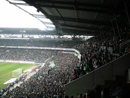 Werder bremen offer guided stadium tours that include the away dressing room, the press conference room and vip areas, and are concluded with the werder museum (wuseum). Sv Werder Bremen Gannin Away