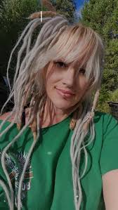 Made my own feather pen..