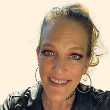 Yalanda Holmes, MSN, PMHNP