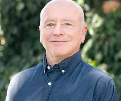 Llama hobo classic show brings the fuzzy to town