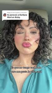 Isis Juarez's Instagram, Twitter & Facebook