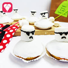 Das wird dann der 2. Intergalaktische Star Wars Muffins Backen Balloonas