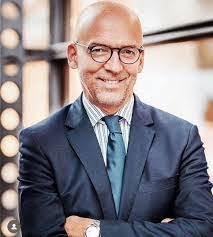 Matthew Zale's Instagram, Twitter & Facebook