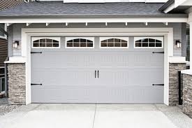 Mar 29, 2020 · standard cycle springs may last about 10 years while high cycle springs last 14 or more years. Garage Door Springs How Do They Work