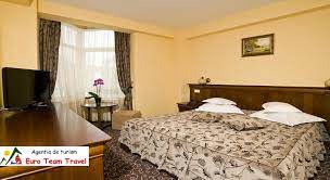 Bază de tratament balneo fifioterapie si recuperare medicala, centrul dacă ai stat la hotel dorna vatra dornei, vatra dornei te rugăm să ne impărtășești opiniile despre. Hotel Dorna Vatra Dornei 6 Nopti Pret 950 Lei Pers
