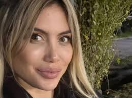 Matilda Blanco presenta a su perra Tuta: la mascota con espíritu  «fashionista» que «podría ser modelo»