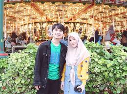 Are you looking to get in touch with muhammad alvin faiz for commercial. Larissa Chou Tak Mau Rujuk Alvin Faiz Insyaallah Dapatkan Yang Lebih Dari Aku