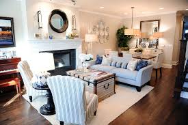 Nautical Interior Design Style And Decoration Ideas Living Room Dining Room Combo Small Living Room Layout Long Living Room