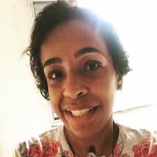 Mary Marques (@mrmmari)