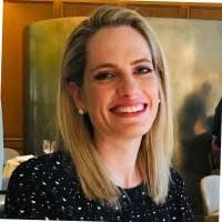 Karen Edney's Instagram, Twitter & Facebook