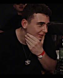 Lacy Grab Camera for Edit Haley Edit