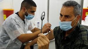 He claims he's had visions for many years and may get his powers from extraterrestrials. Mystic Geller Joins Israel Vaccine Drive Performing His Trademark Spoon Bending Trick Al Arabiya English