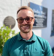 Book Lessons :: Professionals Shop