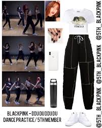 Image May Contain 1 Person Standing And Shoes Kpopfashion Image May Contain 1 Person Standing And Shoes Ropa Kpop Ropa Coreana Moda De Ropa