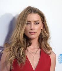 The actress, 35, took to instagram to share a snap of herself. Amber Heard Responds To The Decision Not To Recast Johnny Depp In Fantastic Beasts
