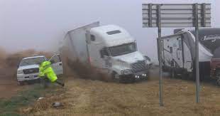 Watch Semi-truck Crashes Into Texas Pile-up Sending Responders Running Semi Trucks Trucks Crash