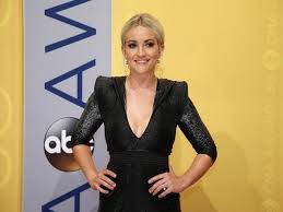 In 2013, spears launched a career in country music. Jamie Lynn Spears Working On Untitled Memoir Scheduled For Early 2022 Release Entertainment