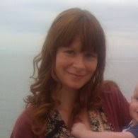 60+ "Caroline Lander" profiles