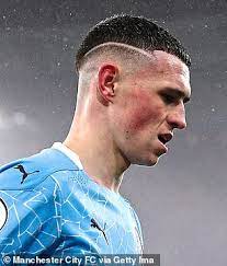 He also plays for the national team of england, the three lions. How Do So Many Footballers Have Stylish Haircuts During Lockdown Daily Mail Online