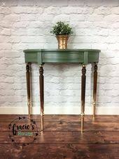 Ev Dekoru Panosundaki Pin