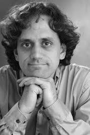 Benjamin Rosenbaum's Instagram, Twitter & Facebook