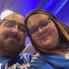 Just finished a welding program at metro tech im looking for any jobs that  hire right out of school? i'm just trying to get my foot in the industry  ive been applying