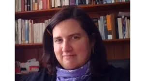 Elizabeth Casagrande's Instagram, Twitter & Facebook