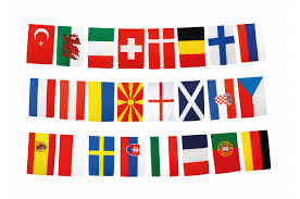 Neben europäischen städten ist auch die. Em Flaggenkette Fussball 2021 30 X 45 Cm Flaggenfritze De