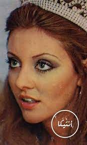 أنتيكا صور لم تشاهدها من قبل من ألبوم الملكة جورجينا رزق hoop earrings fashion