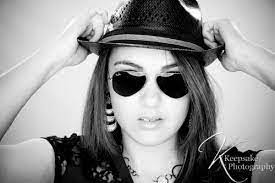 Donna Cirella's Instagram, Twitter & Facebook