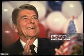 1,782 Geo George Photos & High Res Pictures