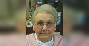 Jennifer Paugh's Instagram, Twitter & Facebook