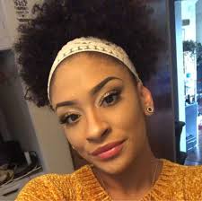 Yes I'm single yes I talk to somebody yes my ex still love me yes yes yes😭