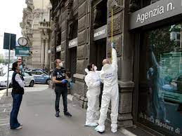 Asp pio e ninetta gavazzi. Milano Colpo Banca Con 8 Ostaggi La Rapina Studiata Durante Il Lockdown Corriere It