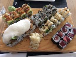 September 1972 in neuenbürg im schwarzwald geboren. Nice Sushi Bild Von Ono By Steffen Henssler Hamburg Tripadvisor
