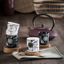 Coffret 4 Tasses En Faience Et Soucoupes En Bambou Maisons Du Monde En 2020 Bambou Soucoupe Maison Du Monde