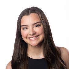 Kara Mcneill's Instagram, Twitter & Facebook