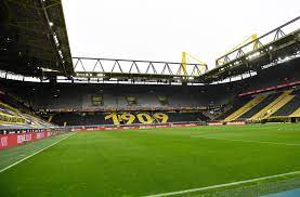 Hier seid ihr hautnah dabei wie sonst nur auf der südtribüne! Borussia Dortmund Stadion Wird Zum Impfzentrum