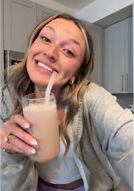 Lindsay Arnold Yogurt Bowl