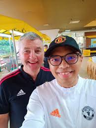 Ronaldo ❌ Rooney ❌ Scholes ❌ Giggs ❌ Cantona ❌ Keane ❌ Beckham ❌ Vidic ❌  🗣️ “Honestly, I would say he would be the one certainty to get in the team.