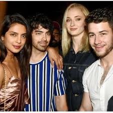 After being a standout guest at meghan markle and prince harry's royal wedding in may, priyanka chopra is about to have her own nuptials fit for a princess. Priyanka Chopra And Nick Jonas Wedding Guest List Is Out