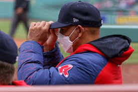 Periodista deportivo, relator, conductor, amamte de la radio, creador de el correcaminos. News And Notes About The Boston Red Sox