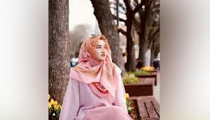 Listen to wirda mansur | soundcloud is an audio platform that lets you listen to what you love and share the sounds stream tracks and playlists from wirda mansur on your desktop or mobile device. Wirda Mansur Dijodohkan Dengan Putra Syekh Ali Jaber 4 Fakta Anak Yusuf Mansur Seleb Tempo Co